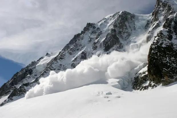 Southern Alps ‘ਚ ਡਿੱਗੀ ਭਾਰੀ ਬਰਫ਼ ਕਾਰਨ ਮੌਕੇ ‘ਤੇ ਪਹੁੰਚੀਆਂ ਬਚਾਅ ਕਾਰਜ ਦਸਤੇ